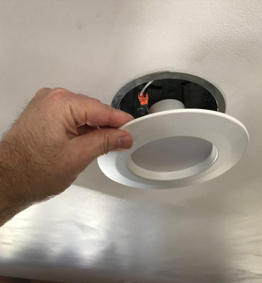 Recessed-light-installation